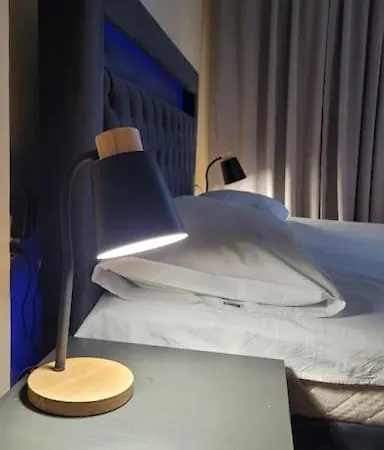 Elegant Loft Library بلوفديف