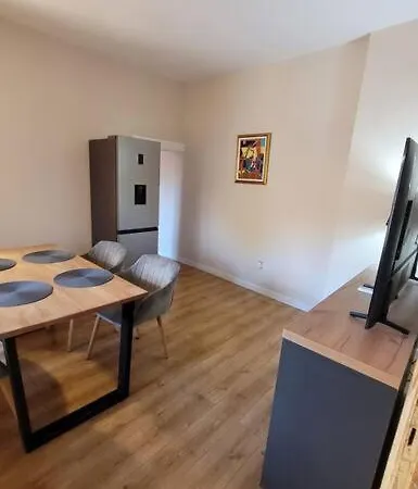 شقة Elegant Loft Library بلوفديف