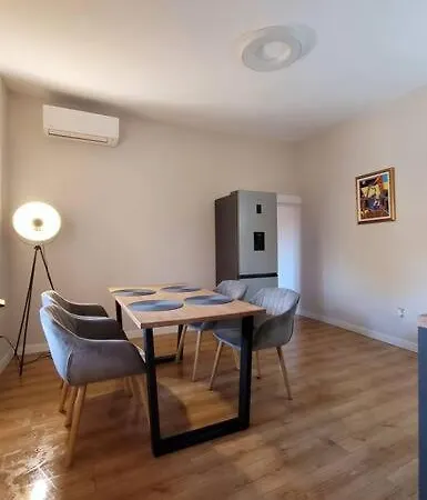 Elegant Loft Library * بلوفديف